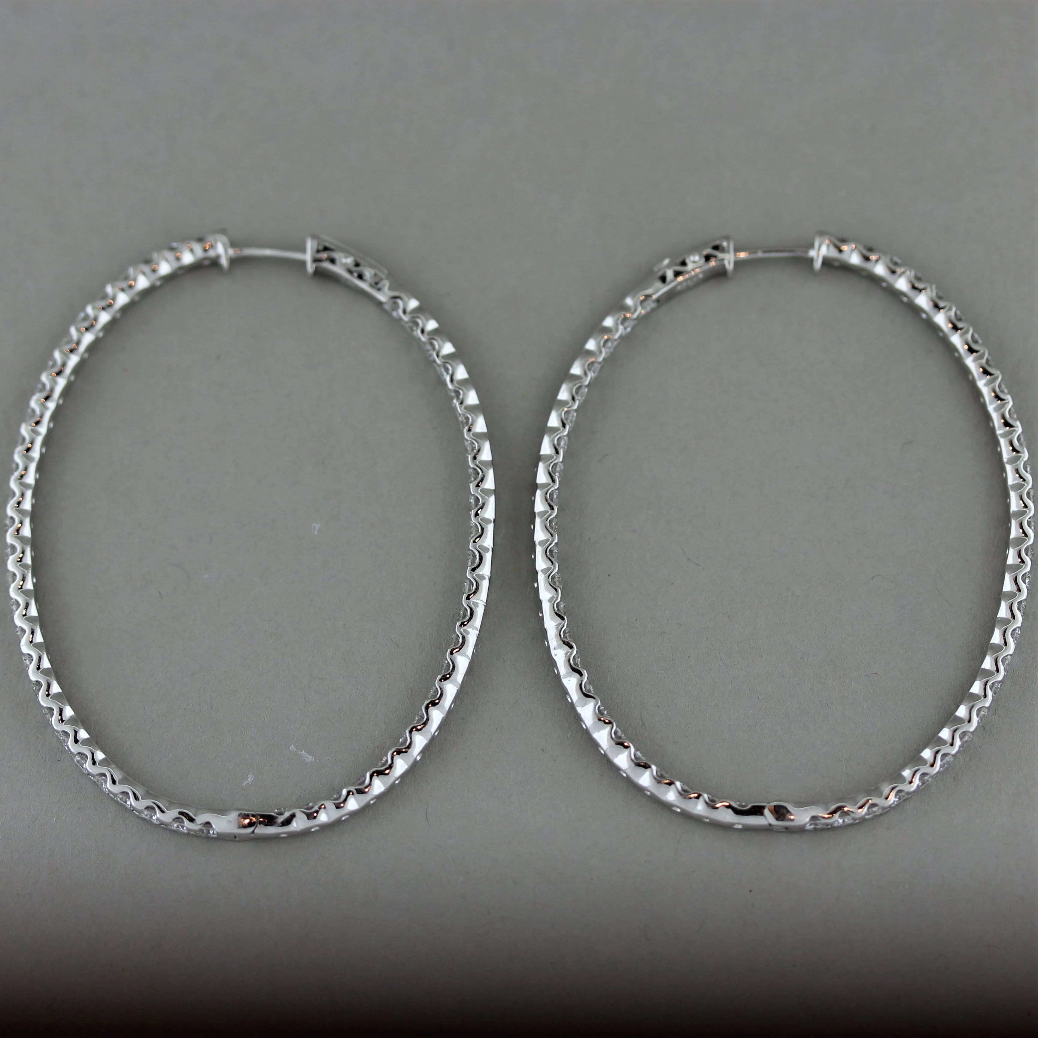 Diamond Gold Oval Hoop Earrings