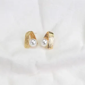 just-lil-things-gold-earring-pin-earring-jlt10315