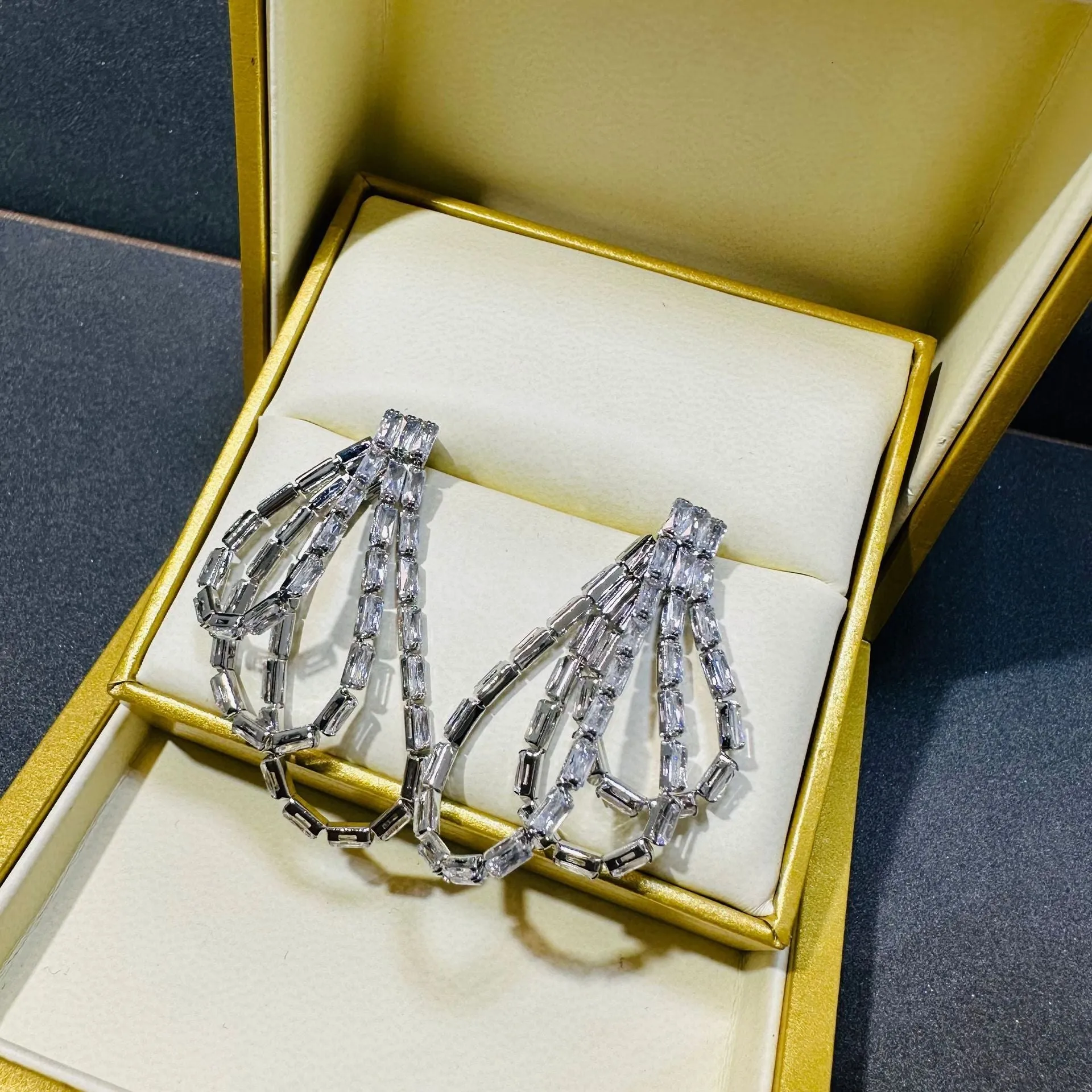 Just Lil Things Silver Pin   Earrings jlt12159