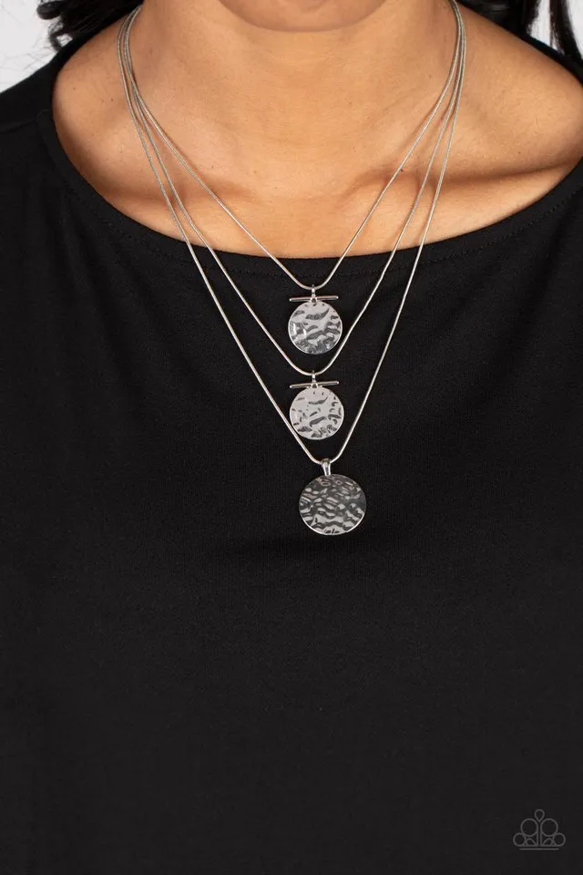 Paparazzi Necklace ~ Dizzying Discs - Silver