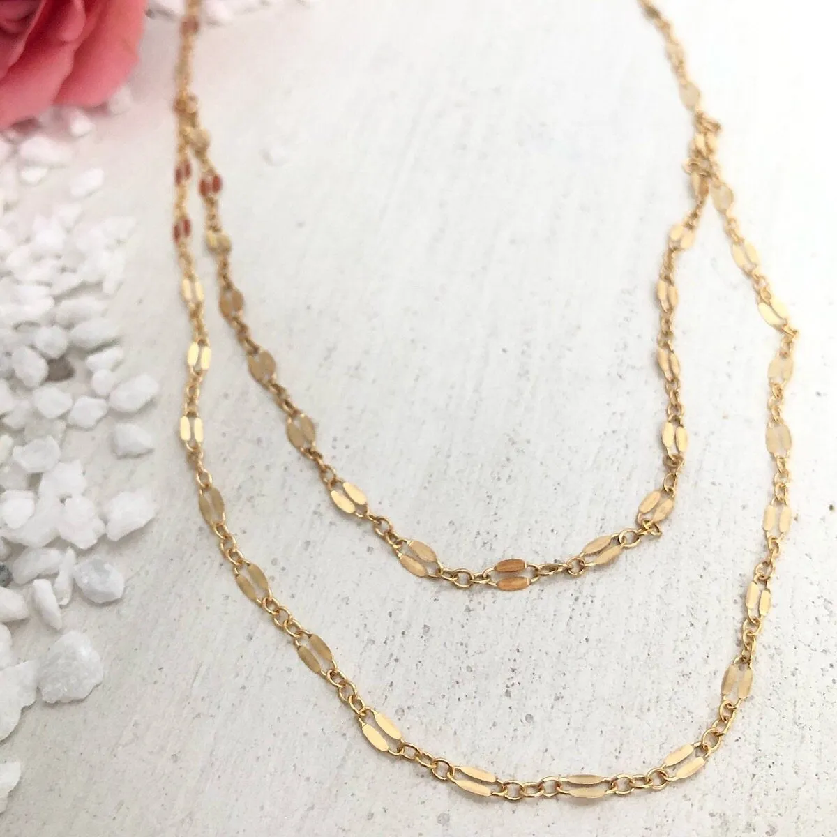 Pretty Lace Drape Necklace