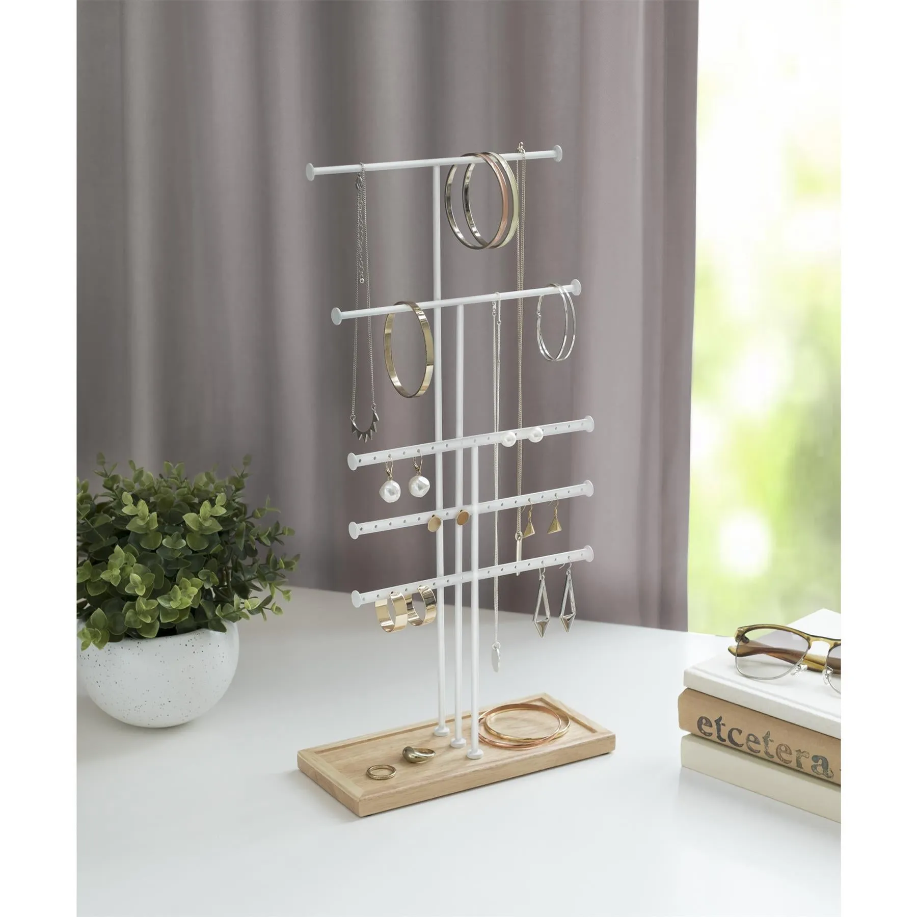 Umbra Trigem Hanging Jewelry Organizer