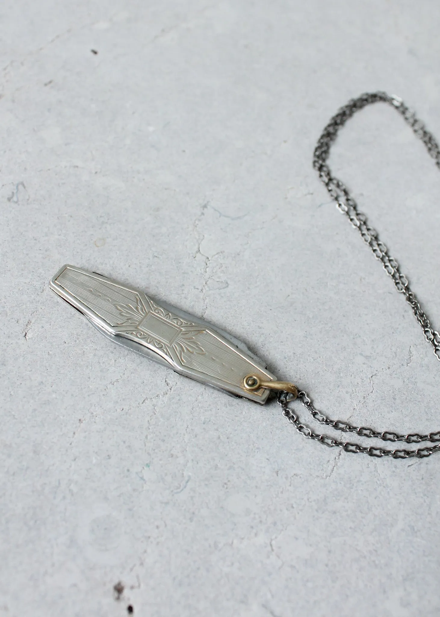 Vintage 1920s Silver Dual Blade Knife Necklace